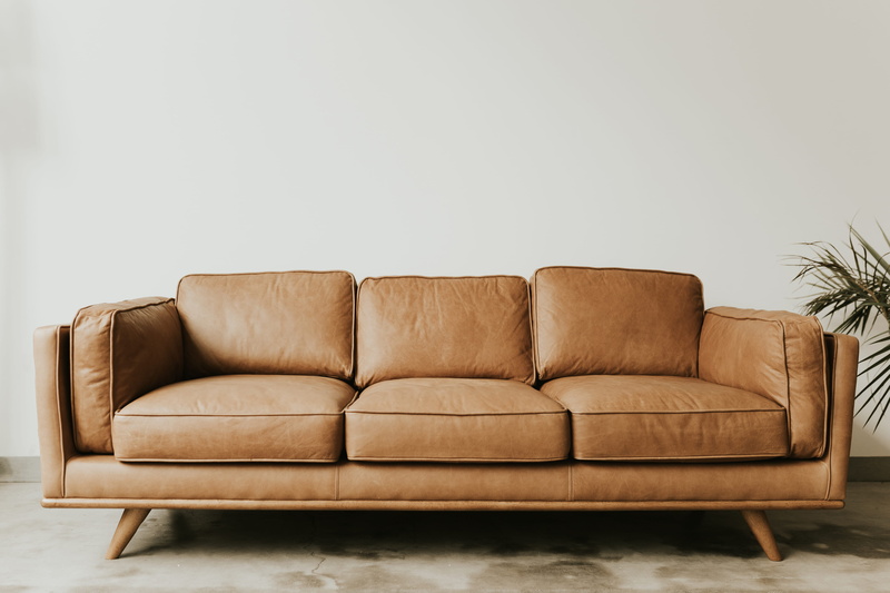 chair, couch, comfortable, copy space, home interior, sofa, green, loft, coffee table, living room, article, apartment, plant, absence, real estate, indoors