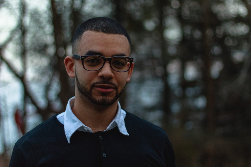 sweeter mans, young adult, tree, focus on foreground, spring, glasses, one person, beautiful people, headshot, man, day, young men, facial hair, beard