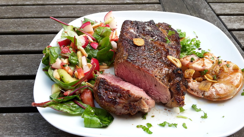 salad, food, no people, red meat, dinner, high angle view, meat, benefit from, plate, still life, wellbeing, beef steak, ready-to-eat, done, temptation