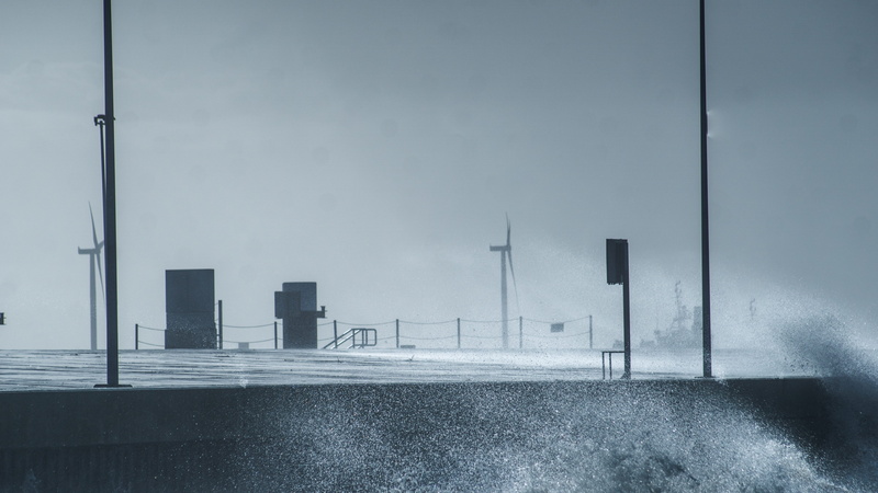 sea, winter, fog, sturm, storm, emden, city, rain, snow, transportation, sky, street, no people, architecture, meer, built structure, germany, street light