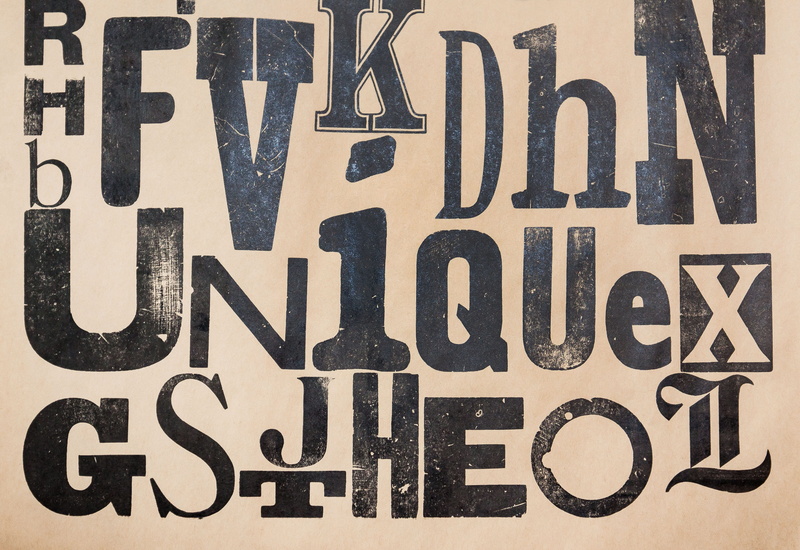 close-up, yellow, hand set, dirt, vintage, sans serif, capital letter, old, johannes gutenberg, weathered, fracture, serifs, book printing, font composing room