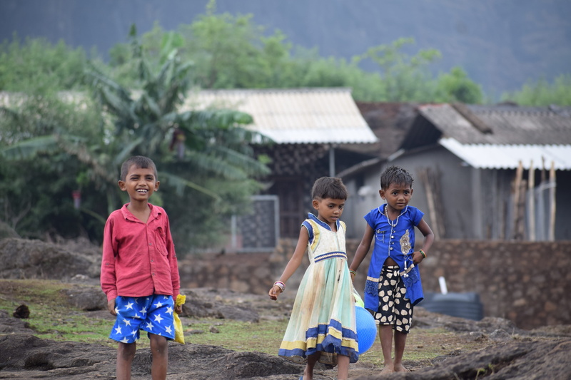 leisure activity, innocence, boys, machiprabal, nature, kalavantin durg, 5K, monsoon, children, mountain, hike, family, india, travel, locals, focus on foreground