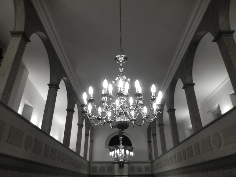 electricity, low angle view, no People, architectural Column, solemnly, light, church buildings, luxury, illuminated, arcades, black And White, 4K, decoration