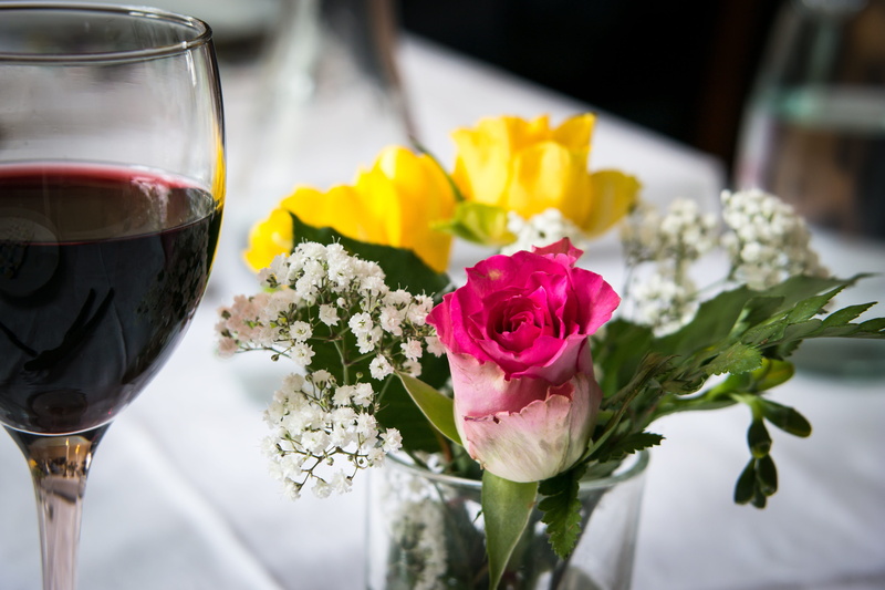bouquet, vulnerability, rose, flower arrangement, Decoration, jewellery, red wine, flowering plant, floral decorations, celebration, rose wine, fragility
