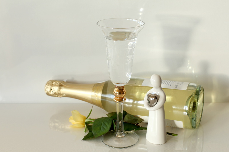 glass, wine, drink, household equipment, congratulations, no people, guardian angel, refreshment, solemnly, transparent, champagne, container, close-up