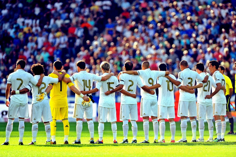 football, jersey, people, Madrid, sports Team, Casilias, competitive Sport, winning, men, spectator, team, day, large Group Of People, stadium, side by side