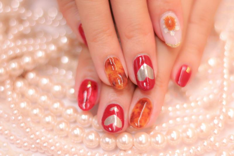 ornate, hand, nail art, manicure, pearl jewelry, body part, females, nail polish, painting fingernails, women, woman, human body part, luxury, human Finger