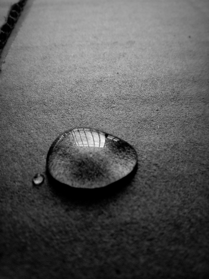 day, poetry, single object, highlights, sand, geometric shape, clouds, water, vignette, pattern, steel, wet, drop, rocio, sky, indoors, moisture, liquid