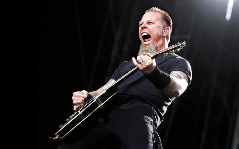 mouth, electric, Alan, black background, studio shot, singing, mid adult, mouth open, Hetfield, musical instrument, one person, men, stage, music, guitar