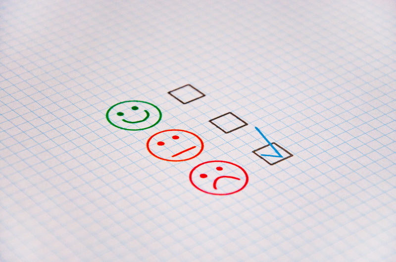 no people, business, shape, paper, communication, discussion, computer icon, blue, social, studio shot, choice, 4K, positive emotion, learning, indoors
