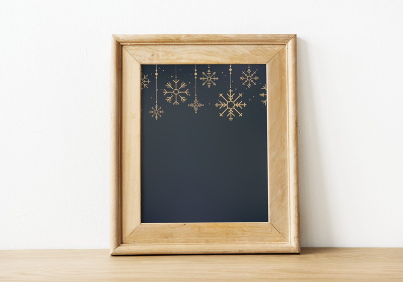 wall, seasonal, blank space, studio shot, christmas, art museum, paintings, mockup, decor, empty, wooden floor, wooden frame, snowflakes, simplicity, 4K