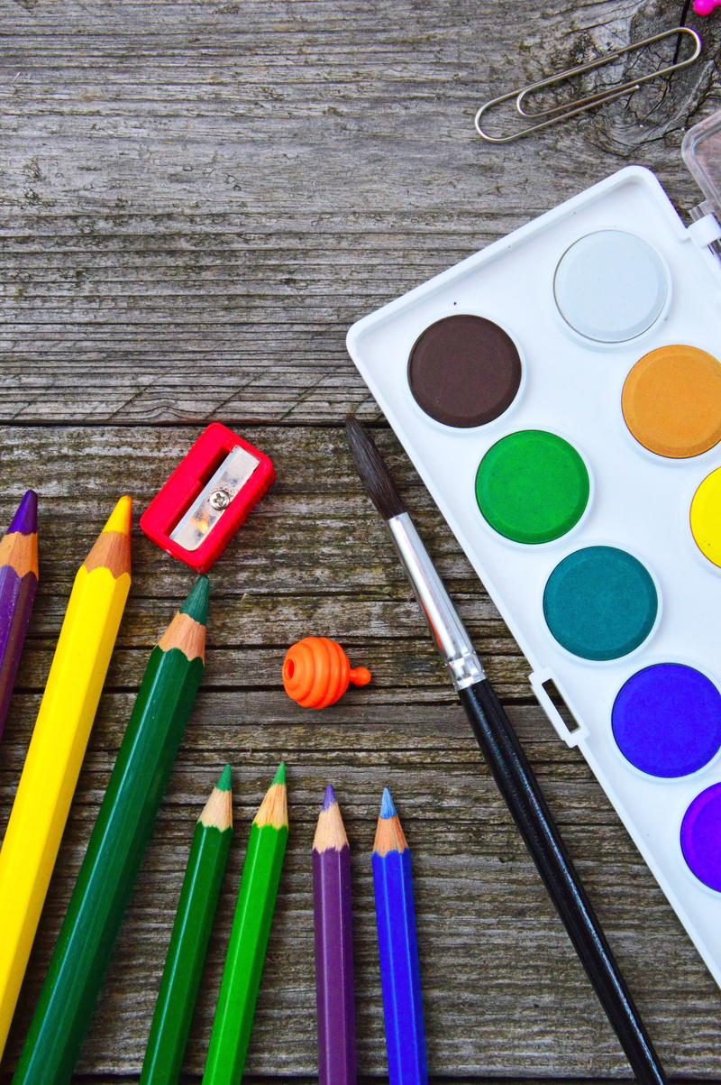no people, writing instrument, indoors, directly above, artistic, child, color, pencil, childhood, draw, multi colored, tool, school tools, creative, stationery