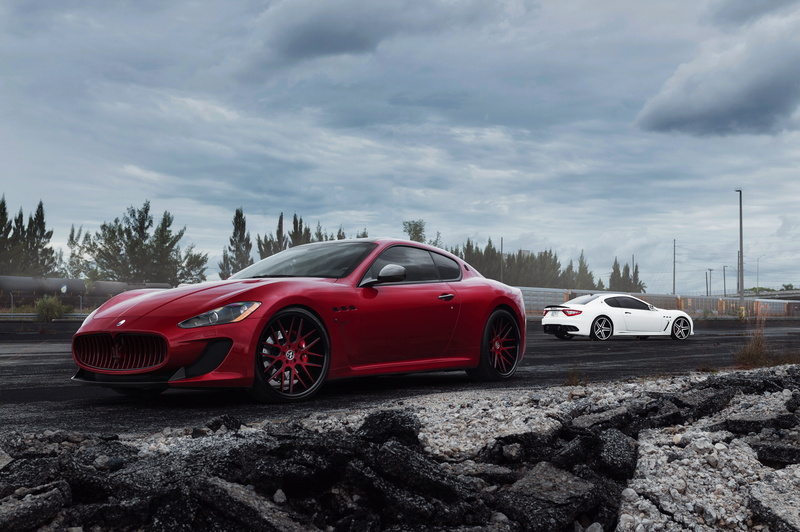 new, vintage car, car, sky, motor Vehicle, travel, retro styled, modern, shiny, stationary, mc, cloud - sky, wealth, speed, granturismo, no People, road