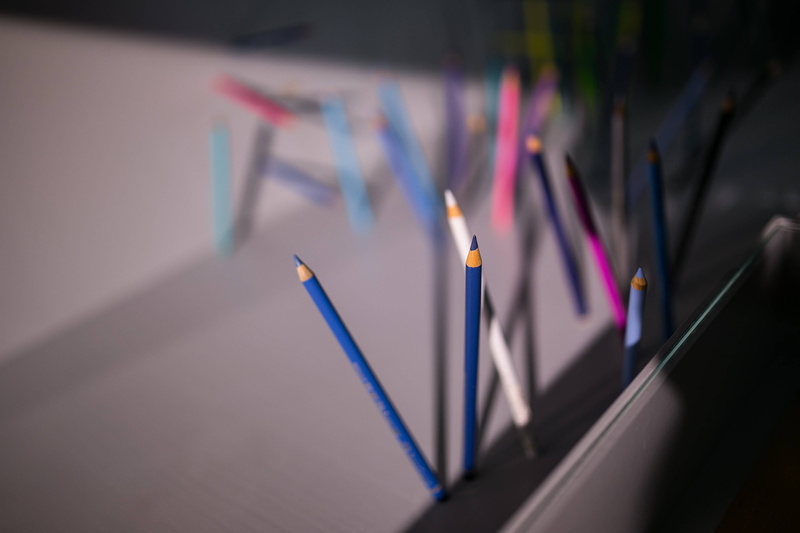 4K, drawing, pen, large group of objects, colourful, multi colored, crayons, indoors, choice, no People, close-up, variation, floors, creativity, installation