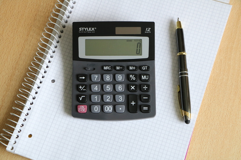 accuracy, calculating, finance, table, mathematics, pencil, office, beside, directly above, still life, stylex, 5K, solar calculator, writing instrument