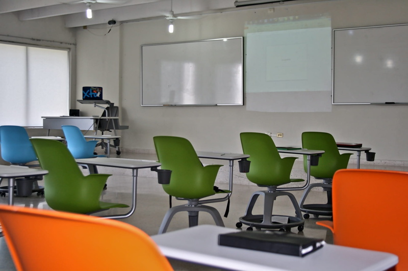inside, healthcare and medicine, office, domestic room, student, living room, classroom, intelligent classroom, seat, green color, armchairs, white, room