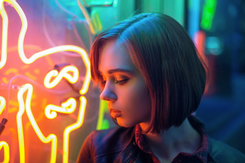 Chase Azzaro, neon, Valeriya Ranevskaya, 1080P