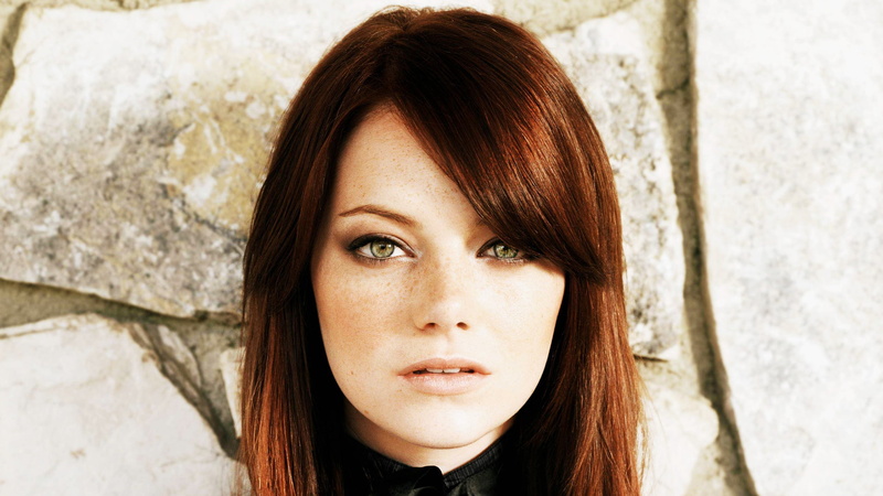 human face, adult, young adult, one person, 2K, emma, headshot, wall - building feature, teenager, outdoors, Emma Stone, front view, day, hairstyle, beauty