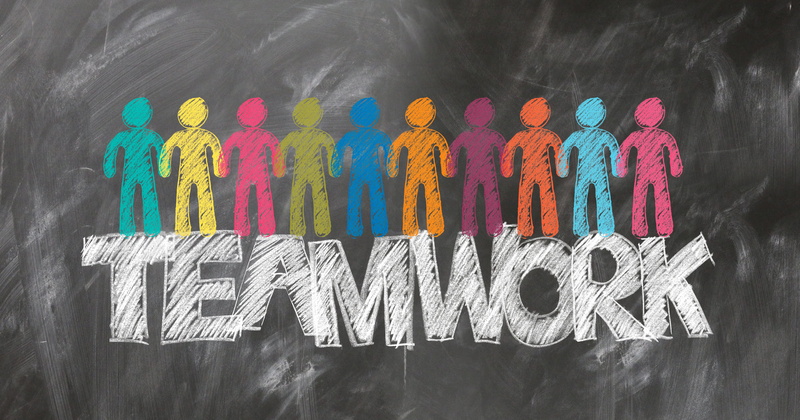 communication, design, Teamwork, group, pattern, silhouettes, group of people, multi colored, human, western script, outdoors, day, gears, personal, cooperation