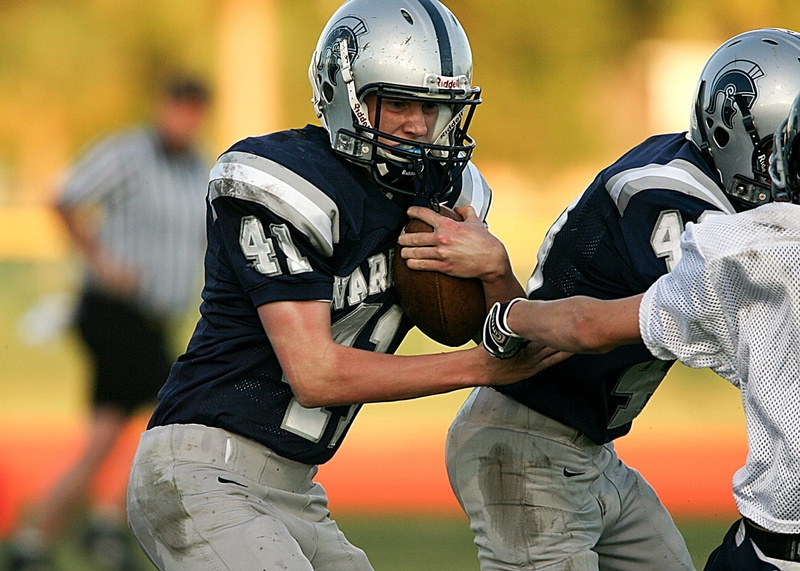 american football - ball, gridiron, running, adult, young men, effort, tailback, uniform, competitor, teenager, action, males, athlete, sportsman, 1080P