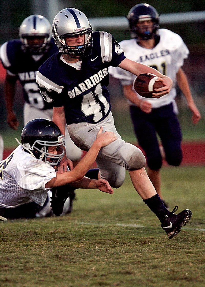sports Team, athlete, teamwork, sport, american Football - Sport, player, running back, sportsman, men, grass, sports Uniform, headwear, headgear, football Field