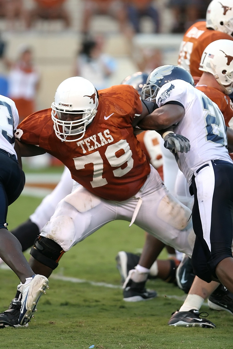 team, american football player, compete, field, outdoor, tackling, lineman, college, offensive line, competitive sport, sportsman, sports equipment, action