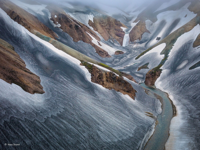 contests, beauty in nature, snowcapped mountain, mountain range, tranquility, cold temperature, day, ice, black, valley, high angle view, photography, mist