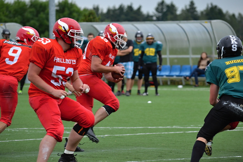 teamwork, jerseys, football, american football, helmets, headwear, cooperation, sports team, team, group of people, red, 4K, full length, sport, competition