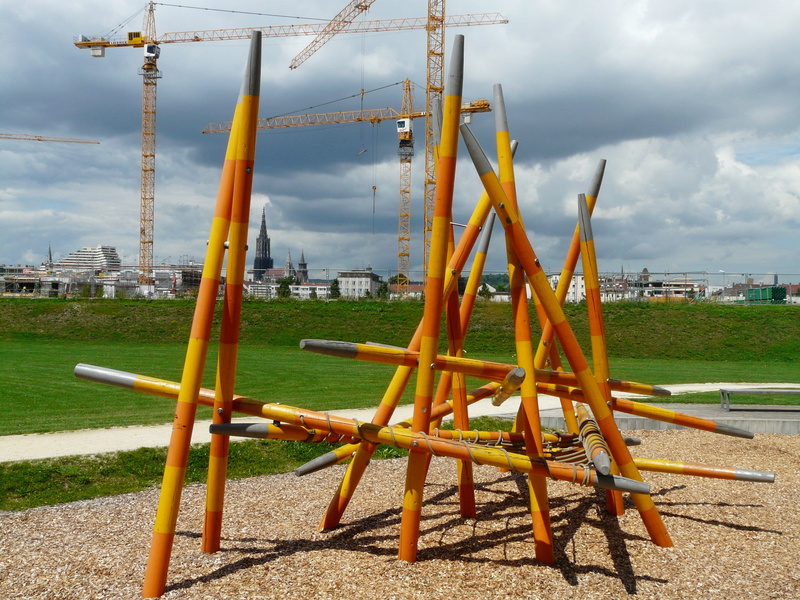 crane - construction machinery, city, land, construction work, iron, klettergerüst, Playground, metal, Play, built structure, 2K, no people, baukran, building exterior