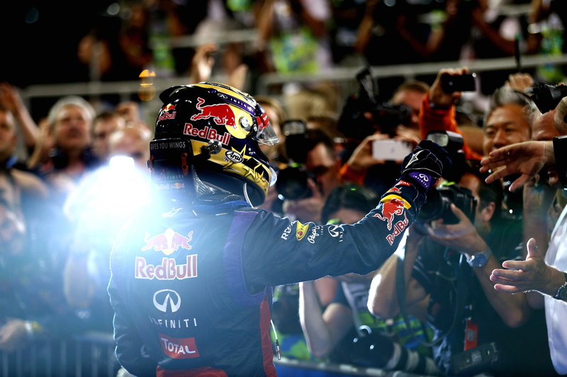 Winner, Fans, Helmet, Formula 1, Red Bull, Champion, 4K, First, Vettel, One, Sebastian, Racing