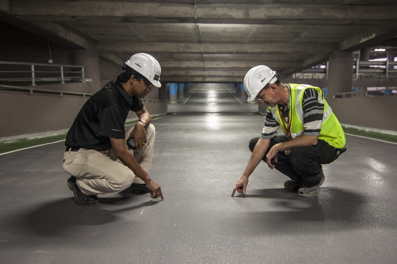 inside, working, industrial, supervisor, headwear, manager, two people, safety, full length, construction, helmet, work, men, adult, occupation, industry