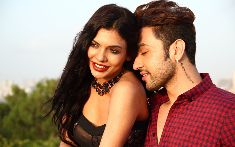 adult, click, positive emotion, two people, love, Movies, 2015, young adult, adhyayan suman, bollywood, sara loren, bonding, couple - relationship, friendship