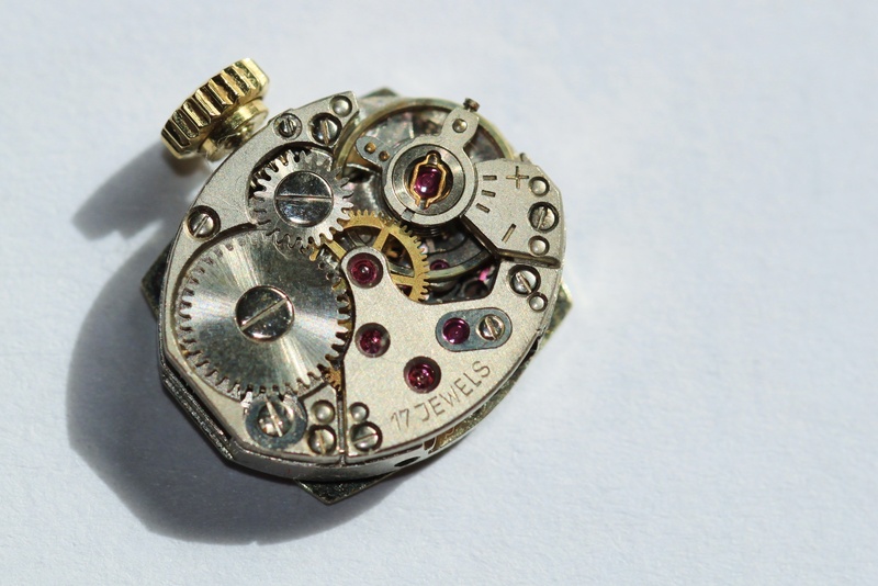 close, timepiece, time of, accuracy, 2K, view, complexity, antique, horology, instrument of time, mechanics, wheels, close-up, silver, wheel, indoors