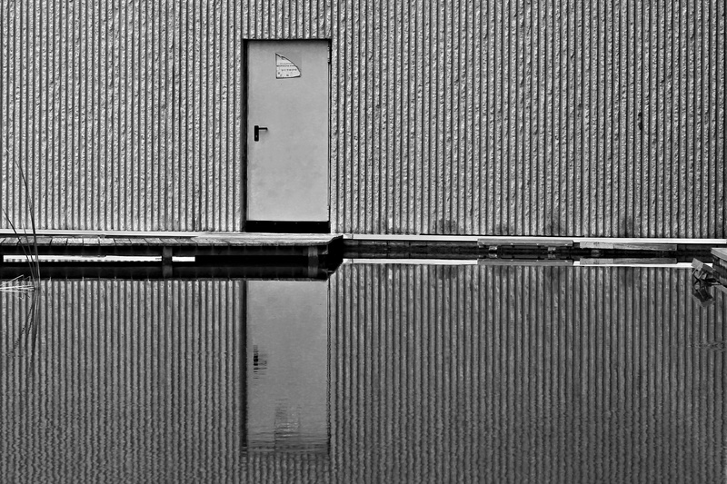 old, construction texture, calm, lines, day, soledad, textured, composition, built structure, enter, backgrounds, urban, photo, safety, two, grayscale