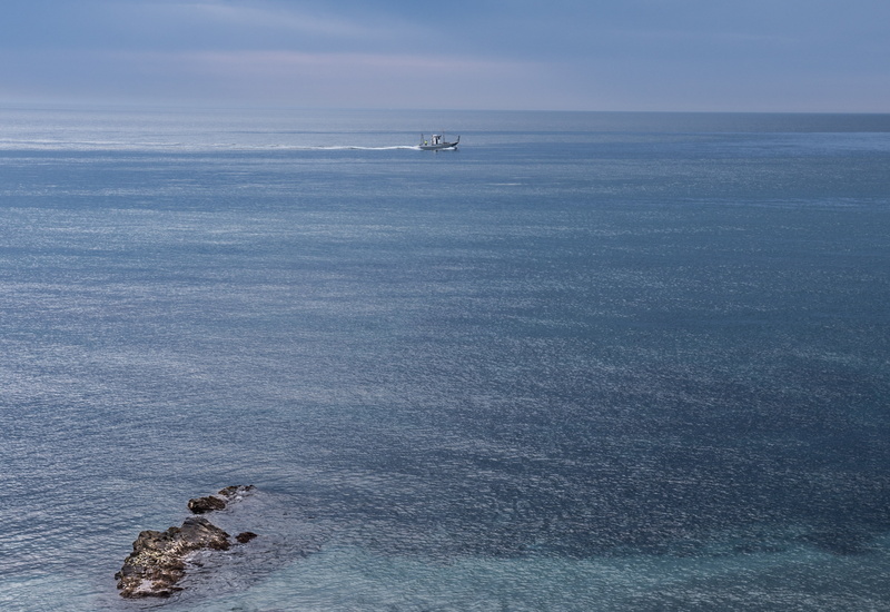 day, sea, ship, costa, afternoon, horizon over water, tranquil scene, edge of the sea, malaga, horizon, output del sol, water, outdoors, shore, transportation