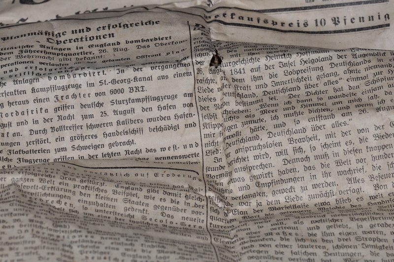 4K, western script, the past, font, close, publication, communication, newspaper, paper, history, no people, texture, ink, close-up, Newsprint, pressure