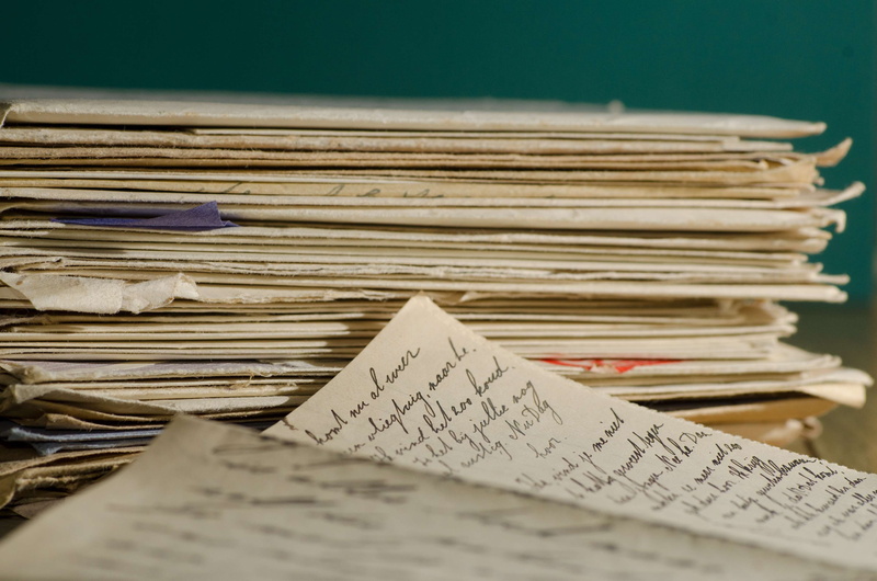 letter, the past, close-up, history, stack, worksheets, old, handwriting, written, handwritten, paperwork, text, folders, selective focus, 4K, calligraphy