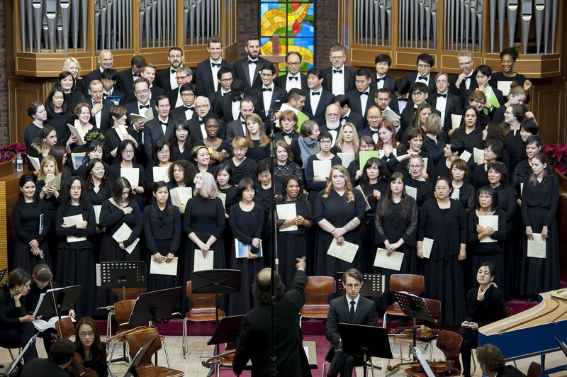 men, conductor, choir, group of people, lifestyles, 1080P, university, day, orchestra, women, adult, large group of people, built structure, people, outdoors