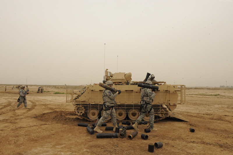 U.S. Army, Bradley, soldier, firing, APC, M113A3, M113, armored personnel carrier, ACAV, 4K