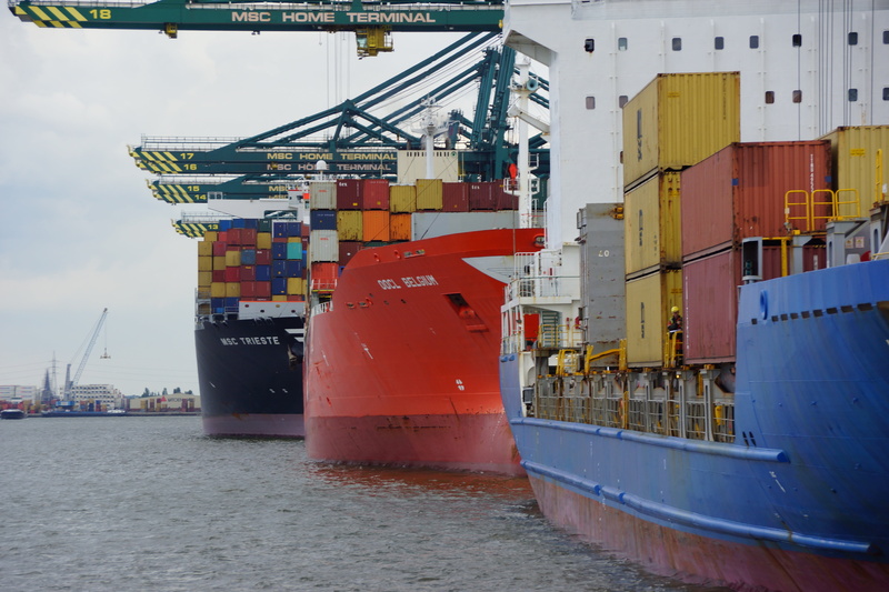 shipping, commercial dock, mode of transportation, containers, nautical vessel, taps, sea-going vessel, transport, transportation, boat, business, architecture