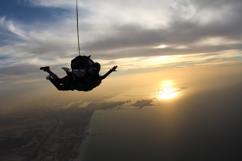 orange color, fly, extreme, clouds, overcoming, nature, sport, sky, paratroopers, unrecognizable person, adventure, parachute, skydiving, silhouette, mid-air