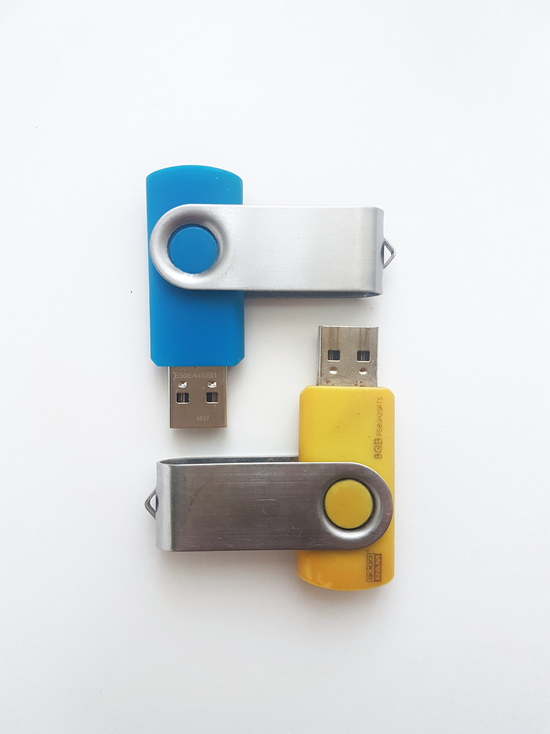 no people, 4K, background, still life, map, removable, digital, portable, technology, data, control, protection, blue, single object, object, electronic