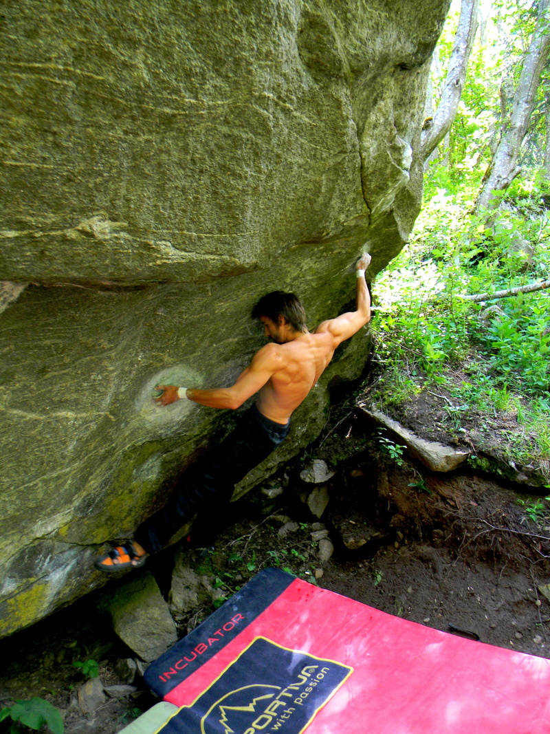 backup, bergsport, climb, adventure, climbing grip, outdoors, sport, extreme sports, leisure activity, climbing stones, land, high angle view, mountaineering