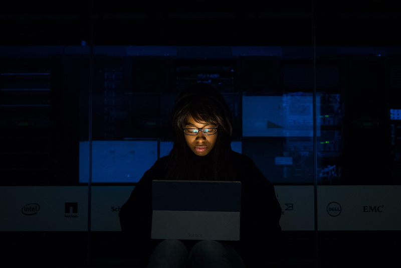 glasses, hoodie, eyewear, work, sitting, connection, woman, logout, jacket, front view, computer, computer network, female, person, laptop, using laptop