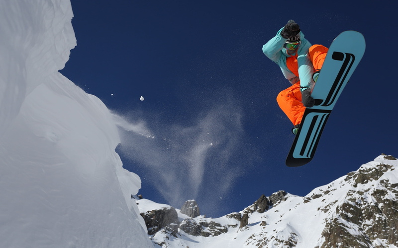 european Alps, people, alpine Skiing, recreational Pursuit, non-urban scene, ski Slope, snow, teal, snowboarding, ski Goggles, lifestyles, outdoors, mountain Peak