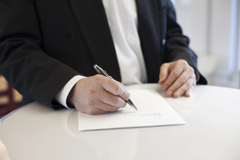 printer, writing, pen, men, corporate business, human body part, man, white, 5K, signing, furniture, twist, human hand, businessman, contract, holding