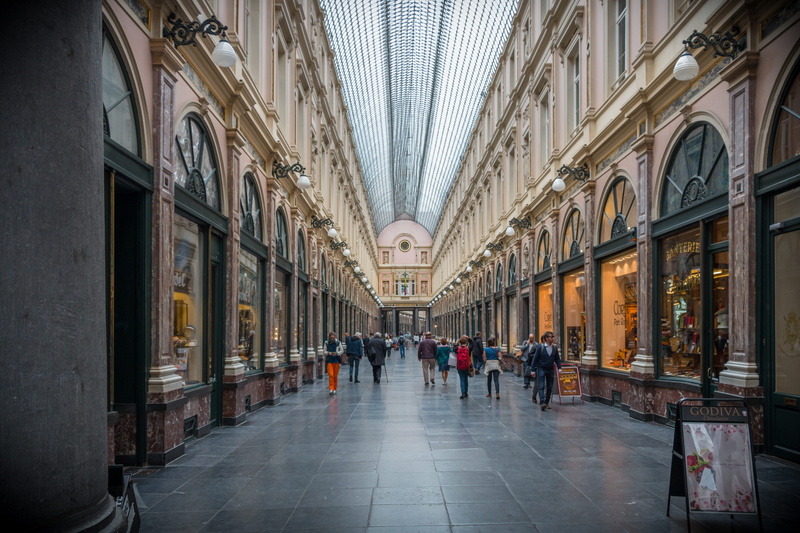 indoors, men, flooring, brussels city, royales saint-hubert, saint, the way forward, Galeries Royales Saint-Hubert, belgium, royales, direction, ceiling