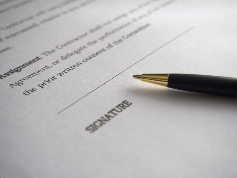 to write, legal system, ready, close-up, deal, writing, pencil, signing, ballpoint, white, fountain pen, correspondence, pen, contract, document, business