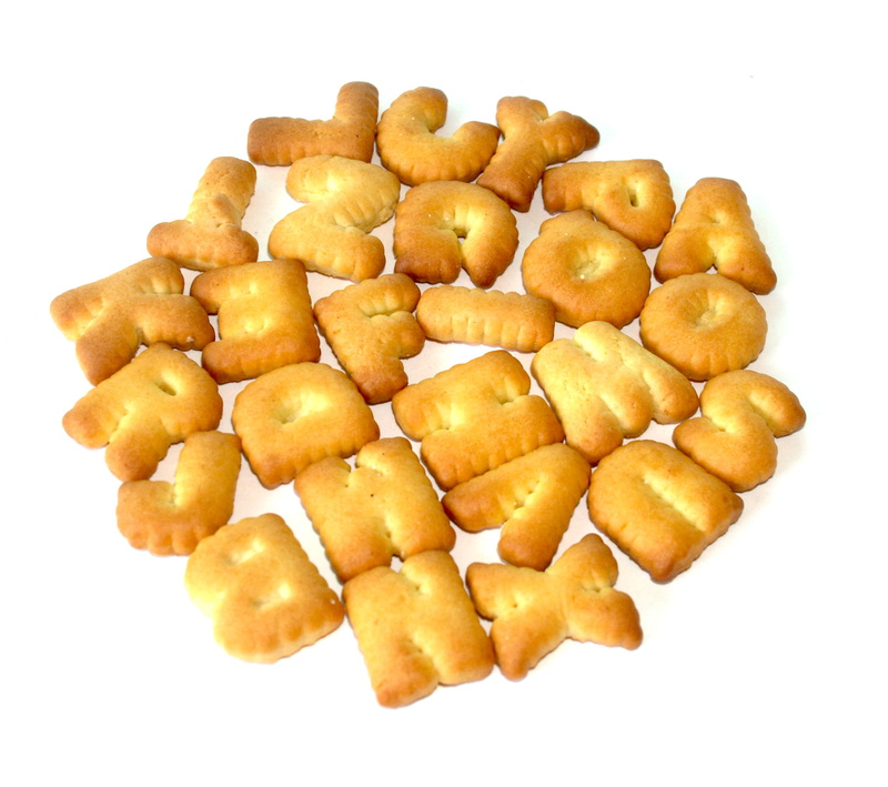 baked, large group of objects, Letter, ready-to-eat, Food, yellow, fried, design, cracker, no people, number, cookies, vegetable, character, sign, symbols