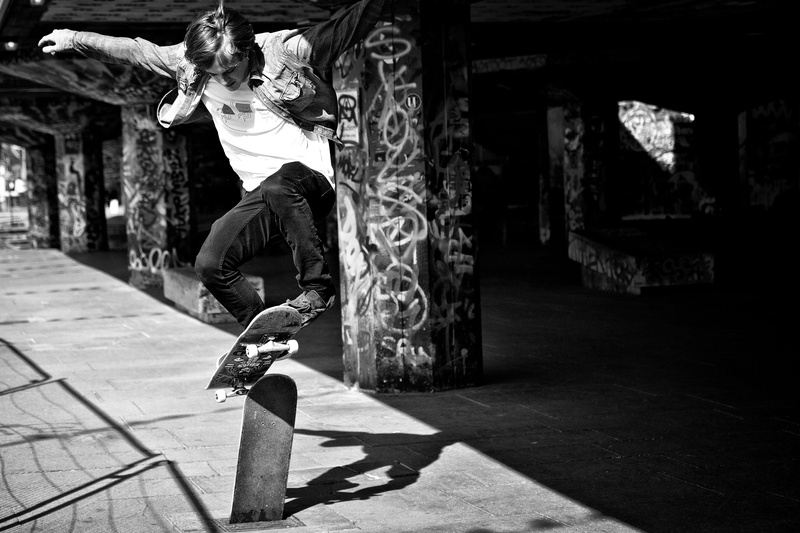 graffiti, London, london, front view, casual clothing, architecture, england, England, shot, skater, men, lifestyles, street, built structure, jeans, one Person